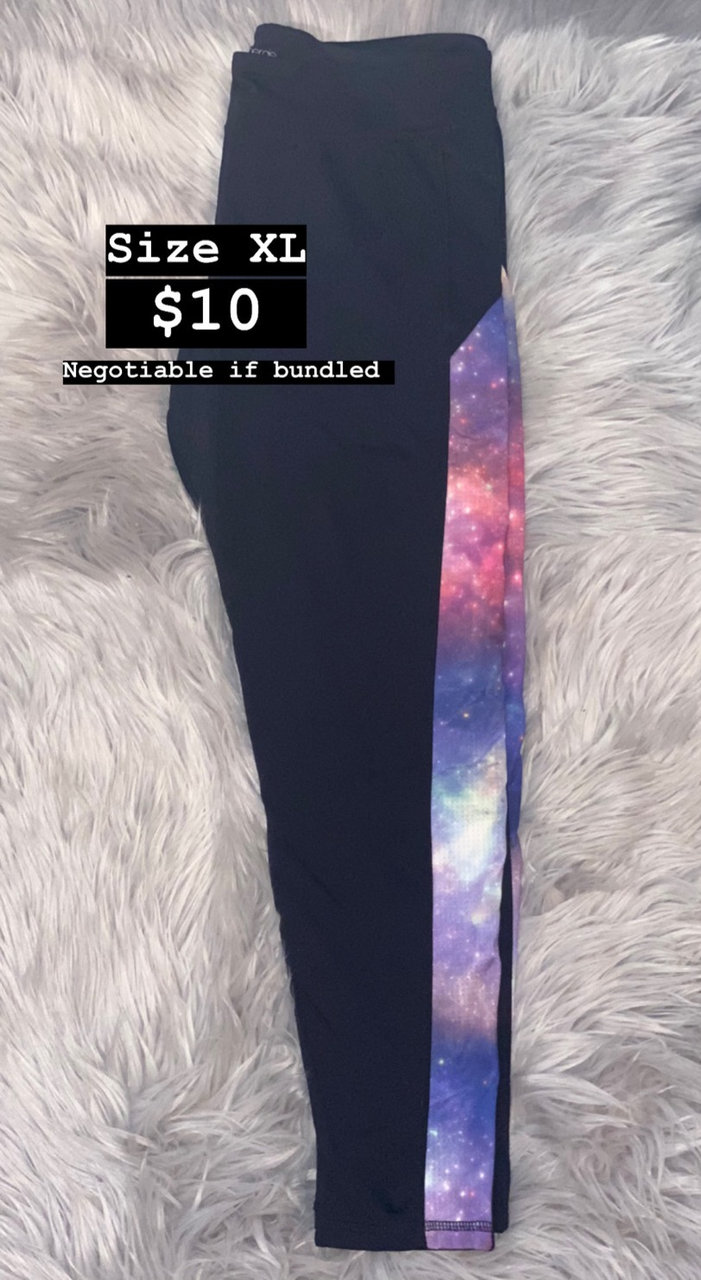 TARGET BRAND SPACE STRIPE LEGGINGS