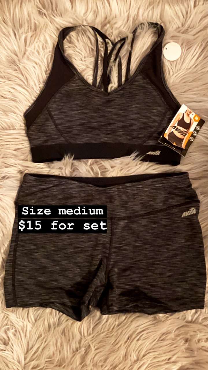 AVIA BRA & SHORTS STRIATED SET
